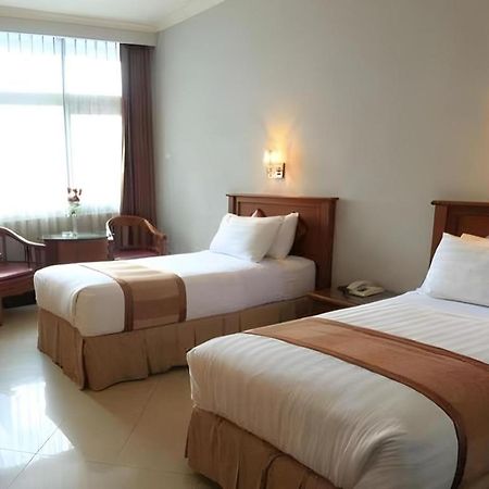 Hotel Tarakan Plaza Eksteriør billede