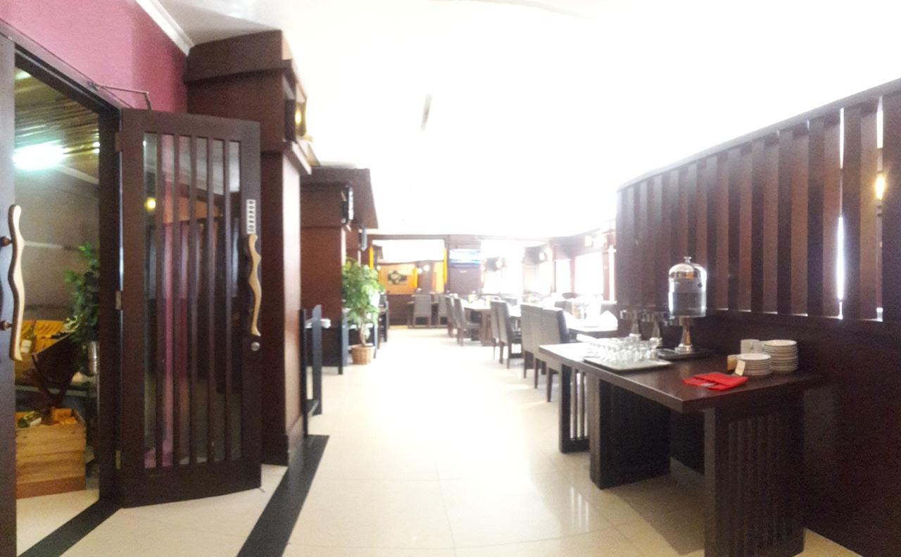 Hotel Tarakan Plaza Eksteriør billede