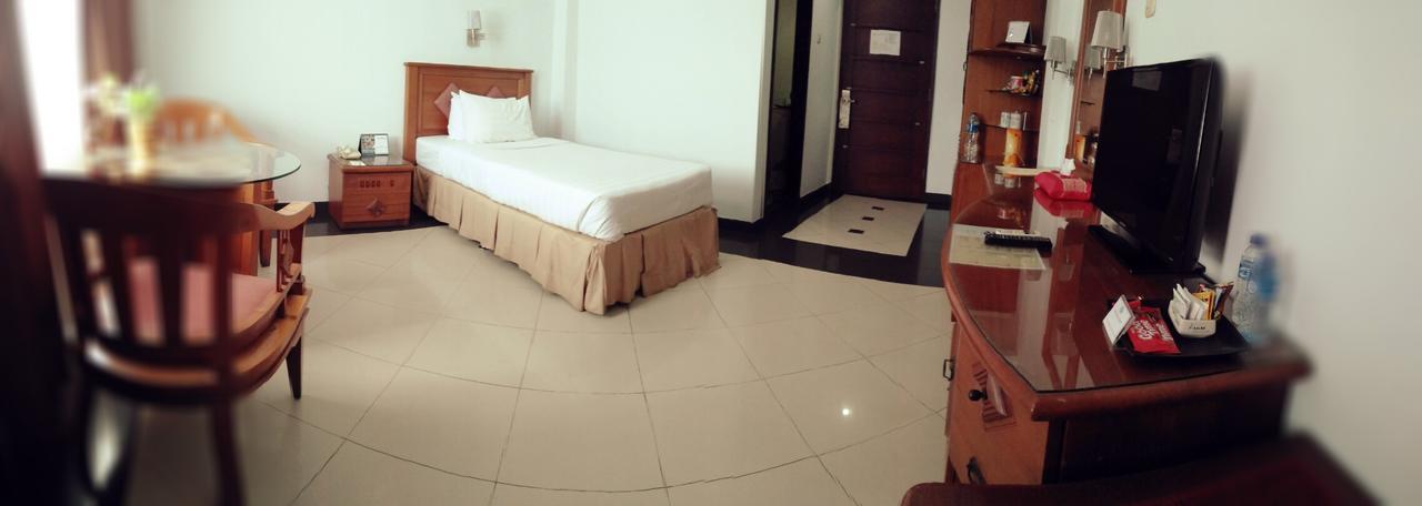 Hotel Tarakan Plaza Eksteriør billede